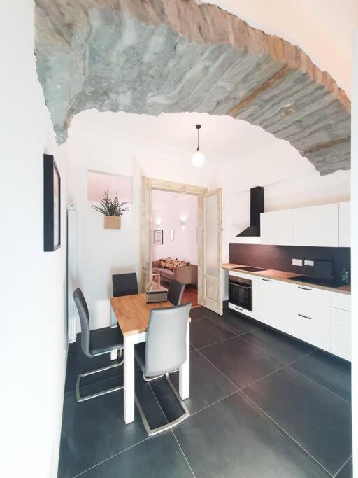 L'Arco Trieste Studio Living 2 Eksteriør billede